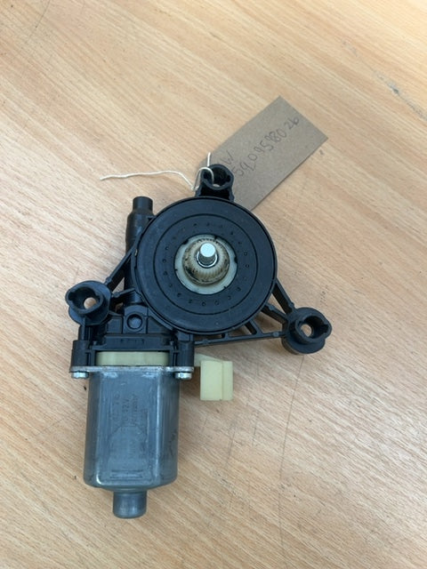 VW Golf MK7.5 2013-2019 Driver Front Window Motor 5Q0959802B