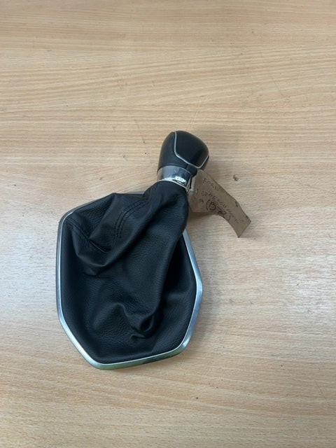 FORD FIESTA MK7 GEAR KNOB GAITER SD05261171689X