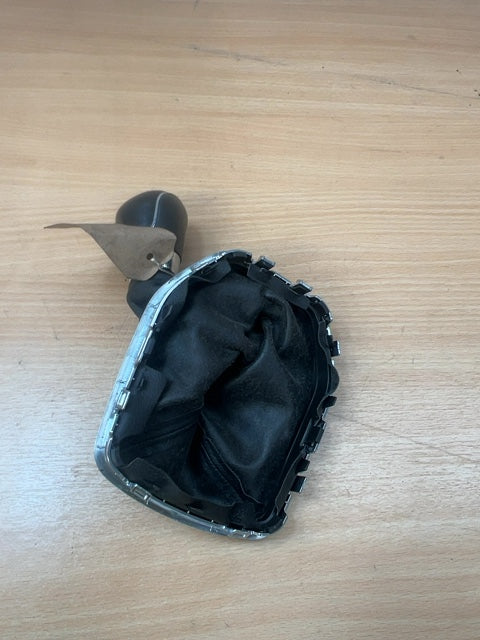 FORD FIESTA MK7 GEAR KNOB GAITER SD05261171689X