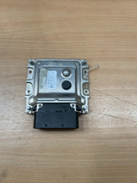 Mercedes E-Class W212 Facelift 2013-2016 AdBlue Control Module A0009002608
