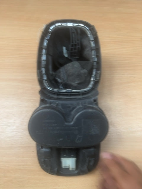 Vauxhall Corsa MK3 06-14 Front Cup Holder Gearstick Surround Trim 13254966