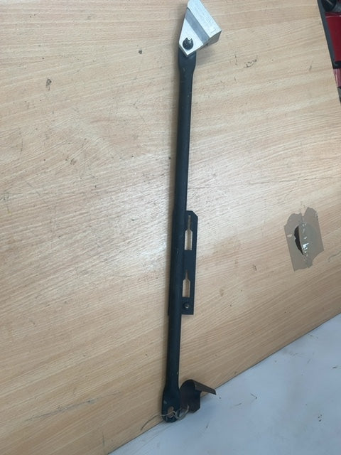 Volvo XC60 MK2 Engine Mounting Brace Bar 32221888