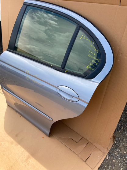 JAGUAR X TYPE 2005 PASSENGER SIDE REAR DOOR SALOON