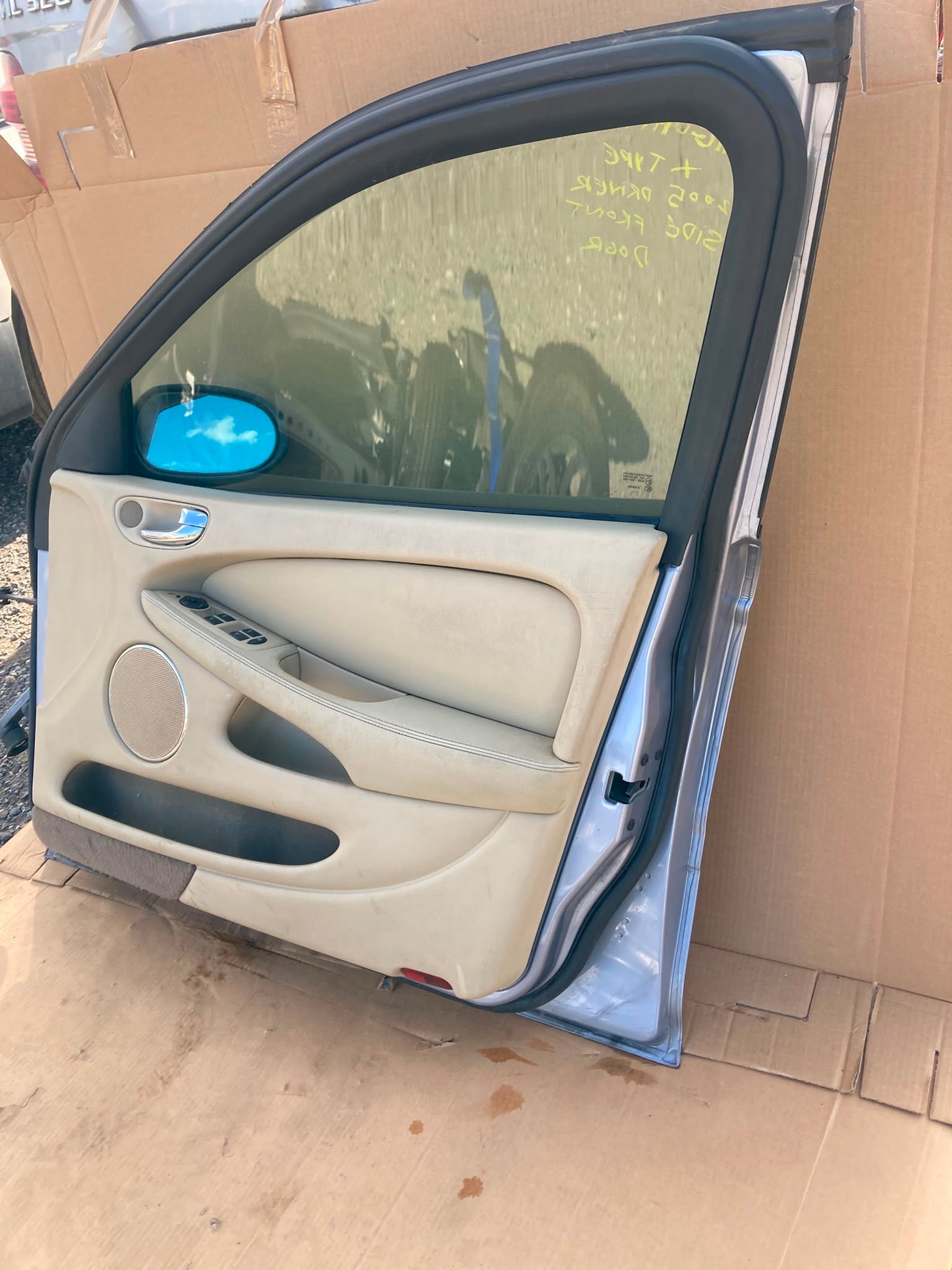 JAGUAR X TYPE 2005 RIGHT DRIVER SIDE FRONT DOOR SALOON