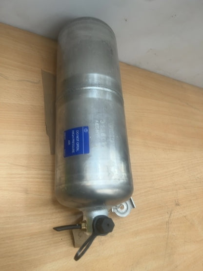 Volvo XC90 MK2 2015-2024 Air Suspension Reservoir Tank 31360725