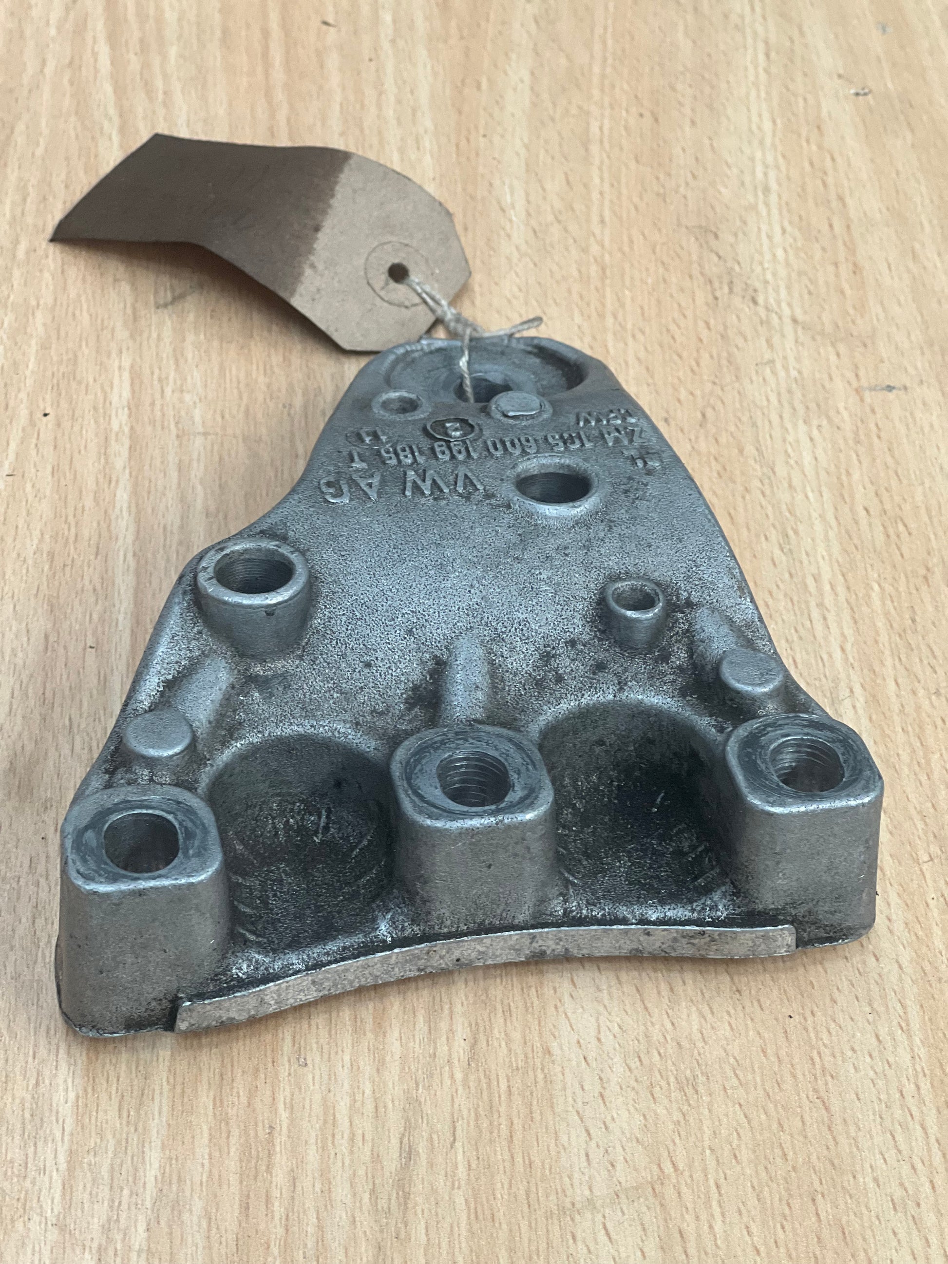 SEAT IBIZA 6J 09-15 Engine Mount Bracket 6Q0199185T