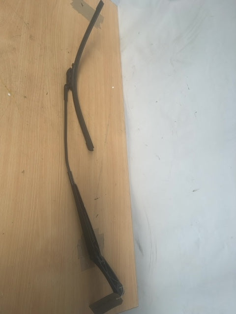VW Tiguan MK2 R-Line 2016-2024 Passenger Front Wiper Arm 5NC955409
