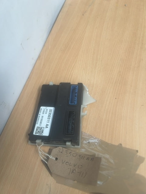 Volvo XC90 MK2 2022 VCU Vehicle Control Unit 32350311AA