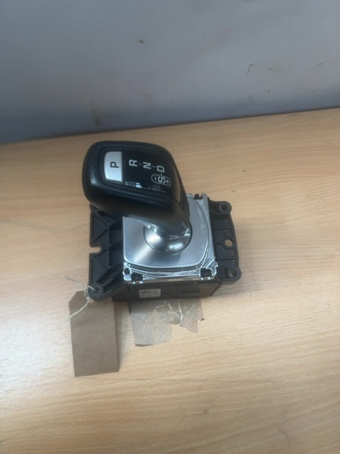 RANGE ROVER L494 2.0i PETROL HYBRID AUTOMATIC GEAR SELECTOR JK62-7E453-AD