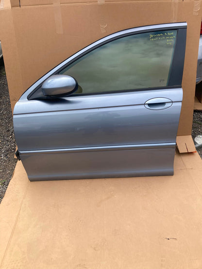 JAGUAR X TYPE 2005 LEFT PASSENGER SIDE FRONT DOOR SALOON