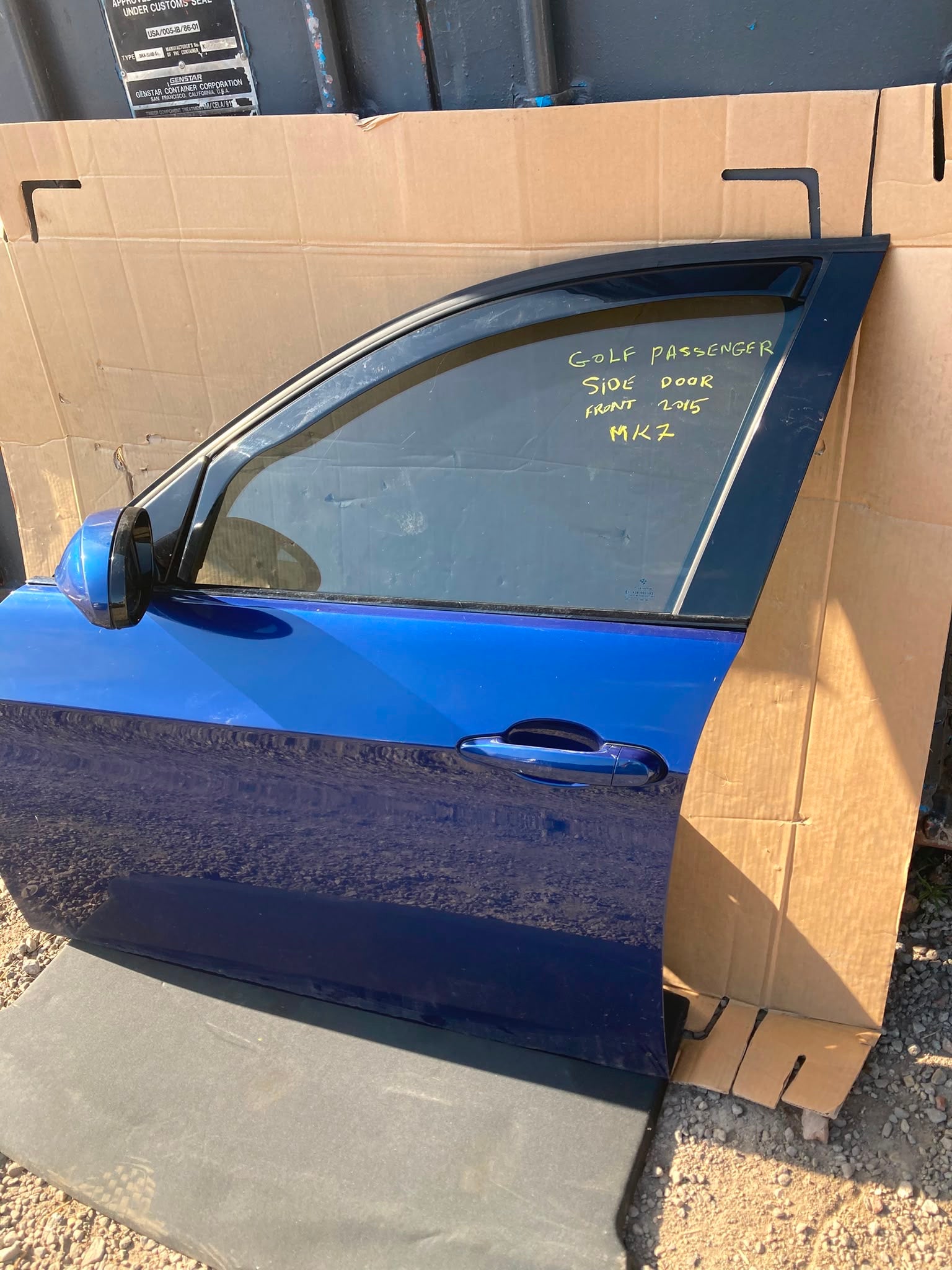 VOLKSWAGEN GOLF MK7 PASSENGER SIDE DOOR FRONT 2015 HATCHBACK