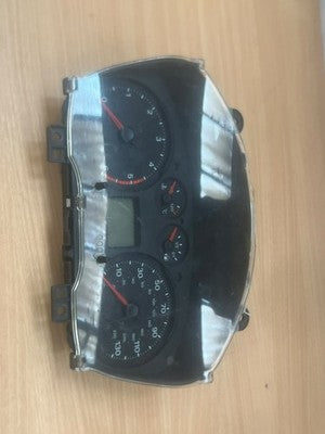 Mercedes-Benz E W212 2014-2015 Instrument Cluster Speedometer A2C53435303