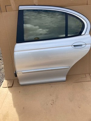 JAGUAR X TYPE 2005 PASSENGER SIDE REAR DOOR SALOON