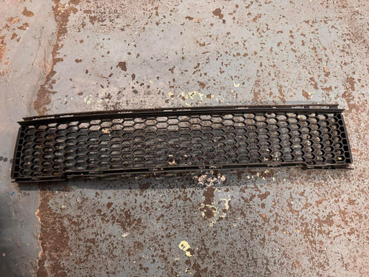 Fiat 500 CC 2007-2016 Front Bumper Lower Bumper Honeycomb Grill