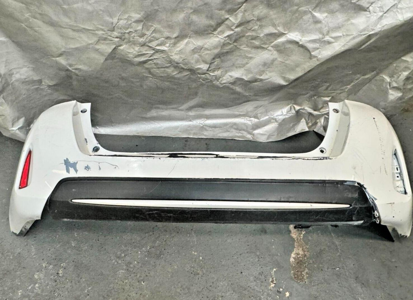 Toyota Auris Estate 13-16 White Rear Bumper Complete 52159-02870