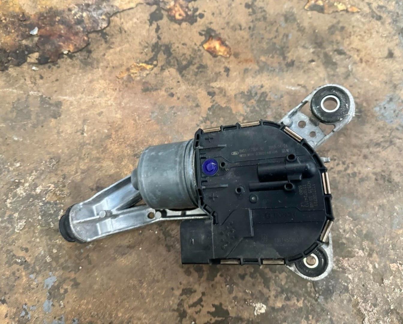 Ford Focus Mk3 11-18 Passenger Front Wiper Motor With Linkage BM51-17504-AJ