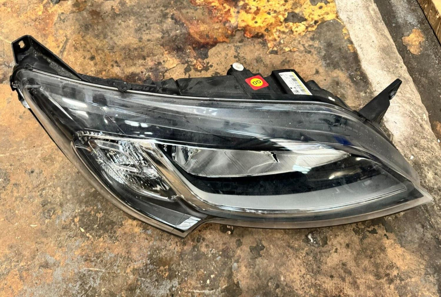 Peugeot Boxer 2014-2019 Driver Side Halogen Headlight 01394421080