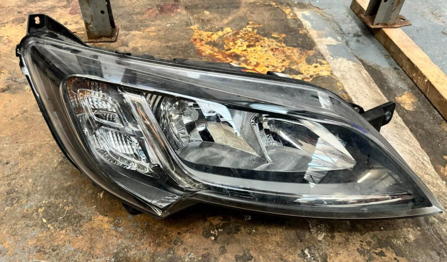 Peugeot Boxer 2014-2019 Driver Side Halogen Headlight 01394421080