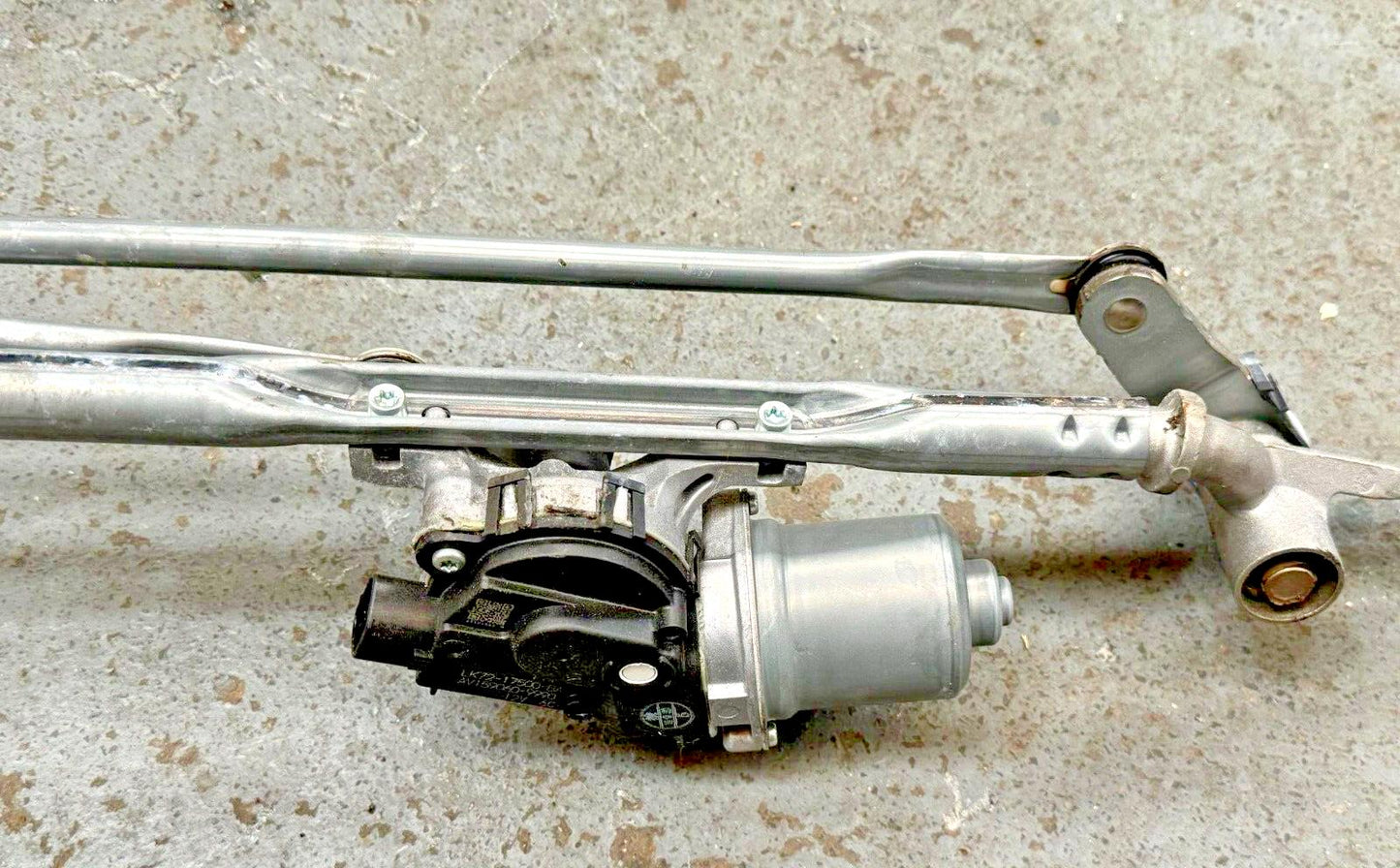 Land Discovery Sport L550 Front Wiper Motor With Linkages LK72-17500-BA