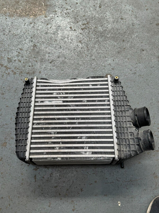 Maserati Levante Diesel Intercooler Radiator 670109550