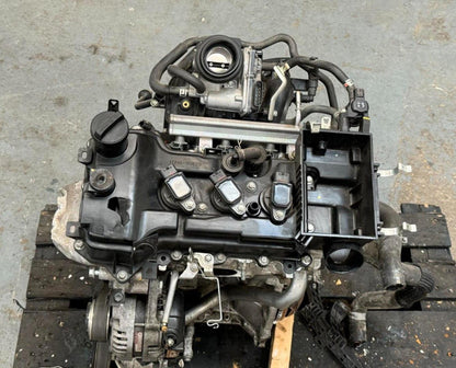 Peugeot 108 1.0 Petrol Complete Engine ( Side Housing Mount Damaged) 384F engine