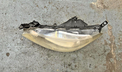 Peugeot Expert Tepee E7 2012-2016 Passenger Headlight (Need Lens Clean )