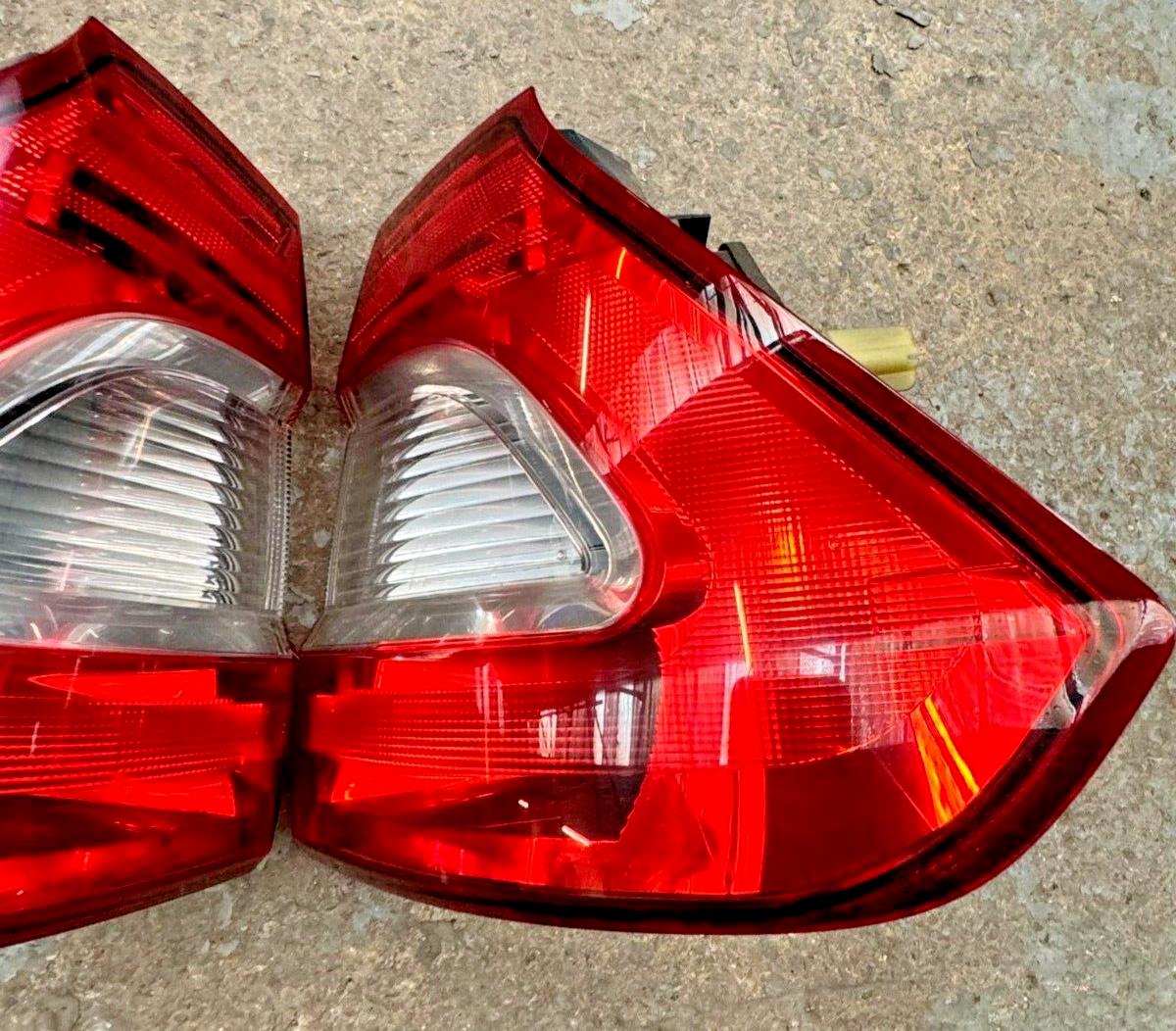 Ford Galaxy Zetec Mk3 Face Lift 2010-2015 Rear Brake Lights