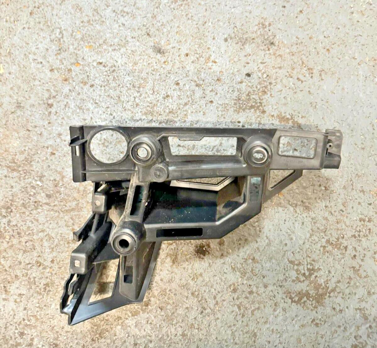 Peugeot 3008 Mk2 Driver Side Rear Bumper Bracket 9810591480