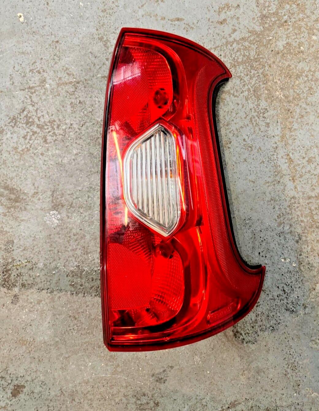 FIat Panda Mk312-20 Driver Side Rear Light Complete 51843642