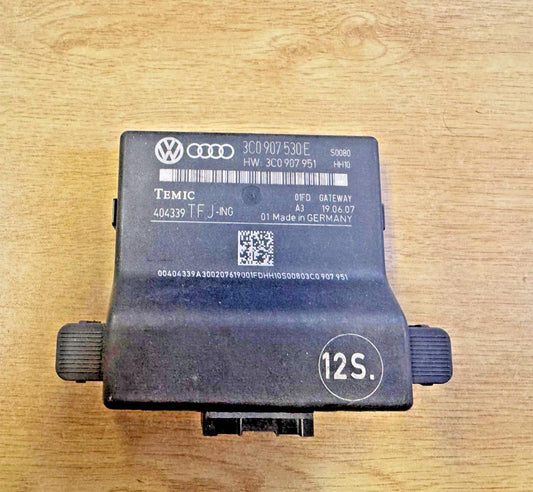 VW Passat B6 05-10 Gateway Control Module 3C0907530E