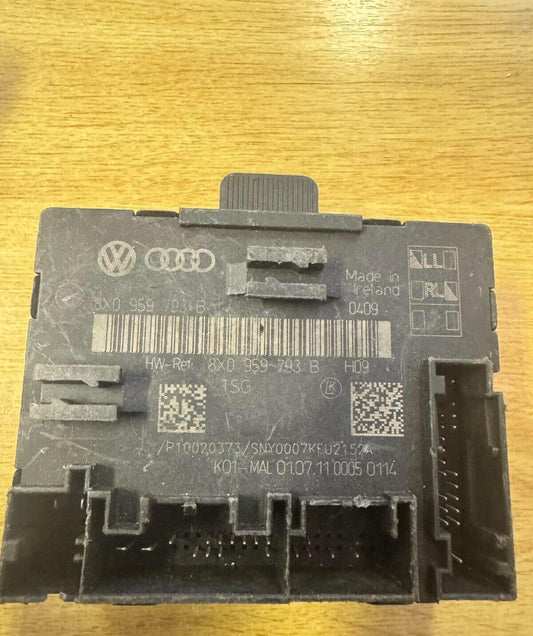 VW Audi Seat Skoda Body Control Module 8X0959793B