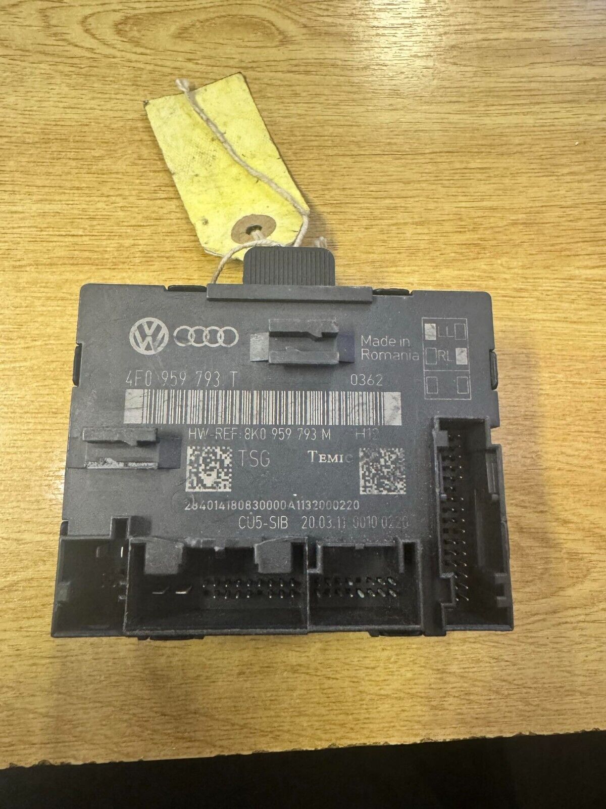 VW Audi Seat Skoda Body Control Module 4F0959793T