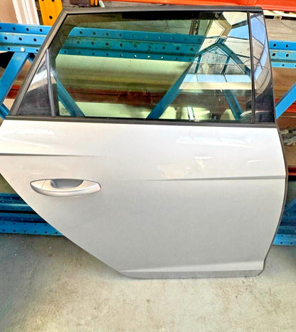 Seat Leon FR Mk3 13-20 Estate Driver Rear Door In Silver Complete