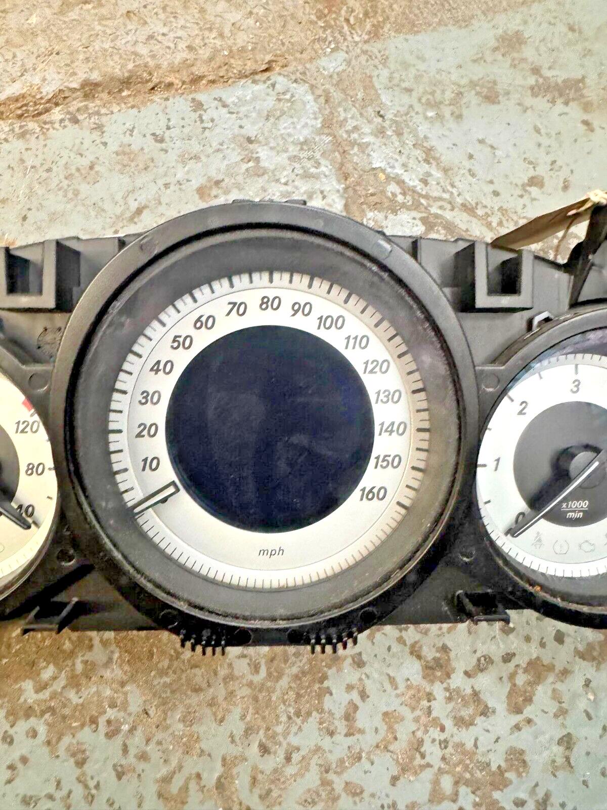 Mercedes C Class W204 2.1 Diesel Auto Speedometer Clocks A2049004909