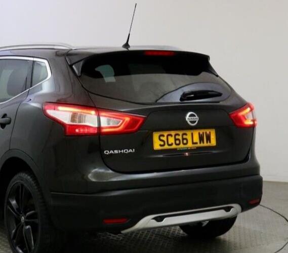 Nissan Qashqai J11 2013-2017 Complete Rear End Package In Black With Rear Lights