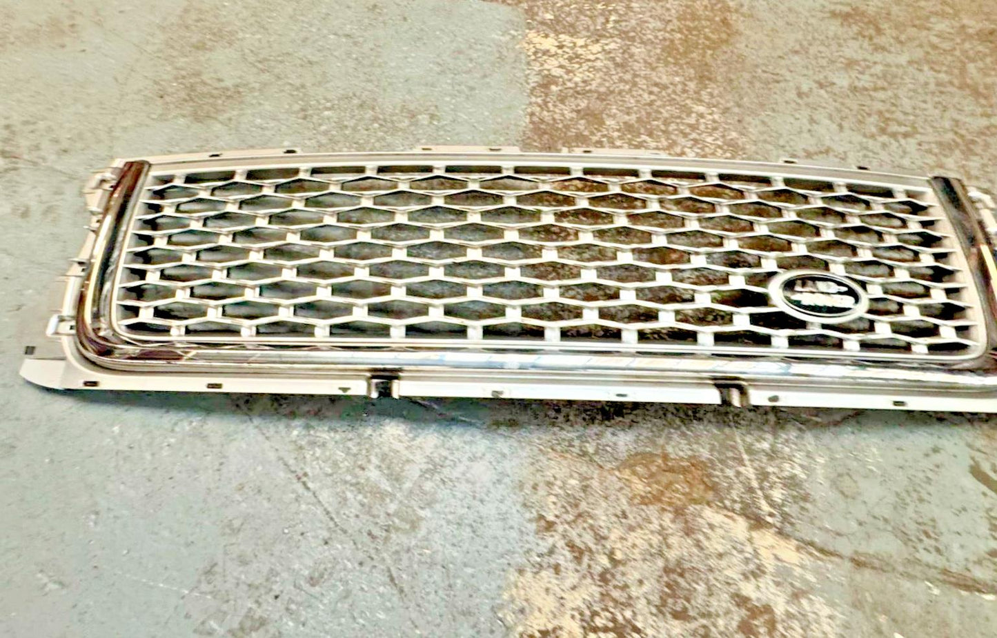 Range Rover Vogue L322 Front Bumper Grill BH4M-8C437-A