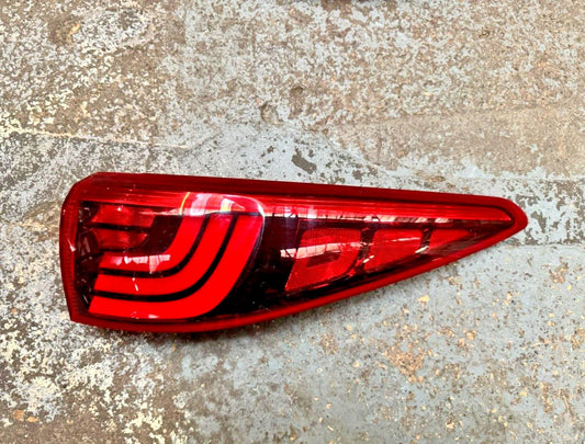 Kia Sportage Mk4 GT Line 16-22 Driver Side Rear Light LED 92402-F11