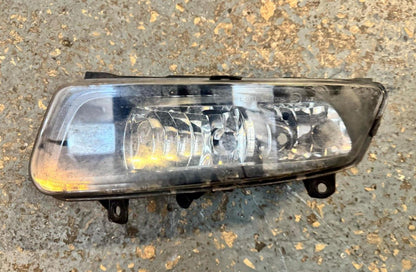 VW Polo 6R R Line 14-17 Passenger Front Bare Fog Light 174162-01