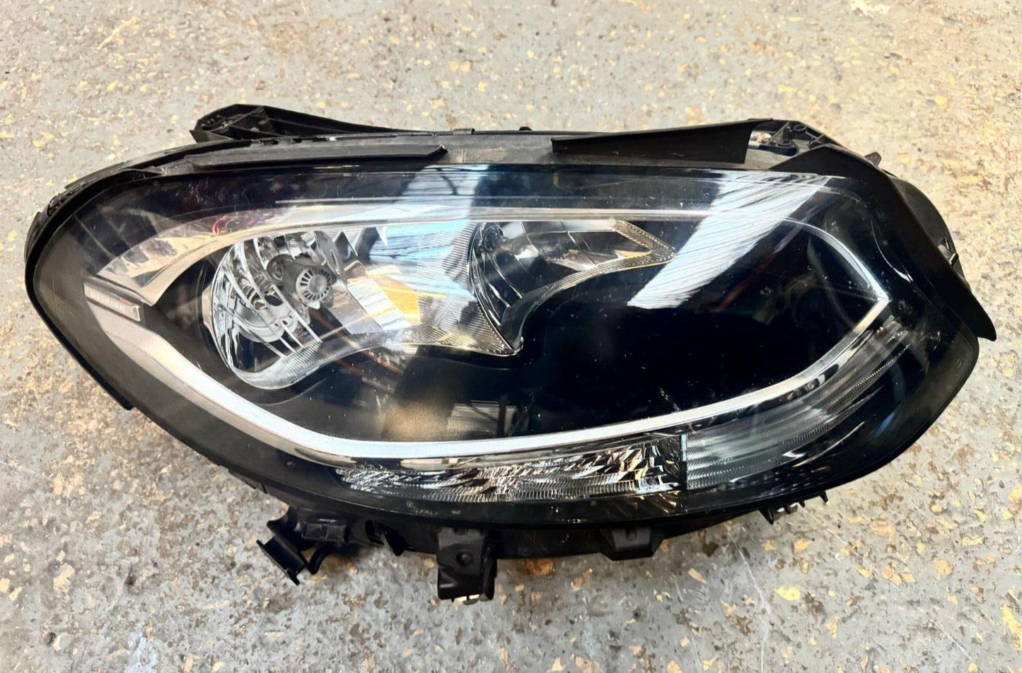 Mercedes B Class W246 11-18 Driver Side Halogen Headlight Complete A2468205661