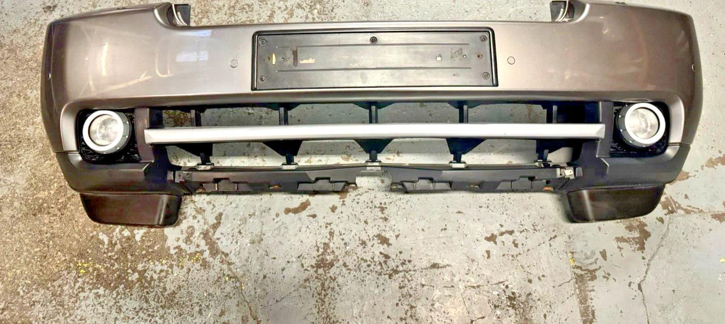 Land Rover Vogue L322 10-13 Complete Front Bumper With Grills AH42-3382-CA