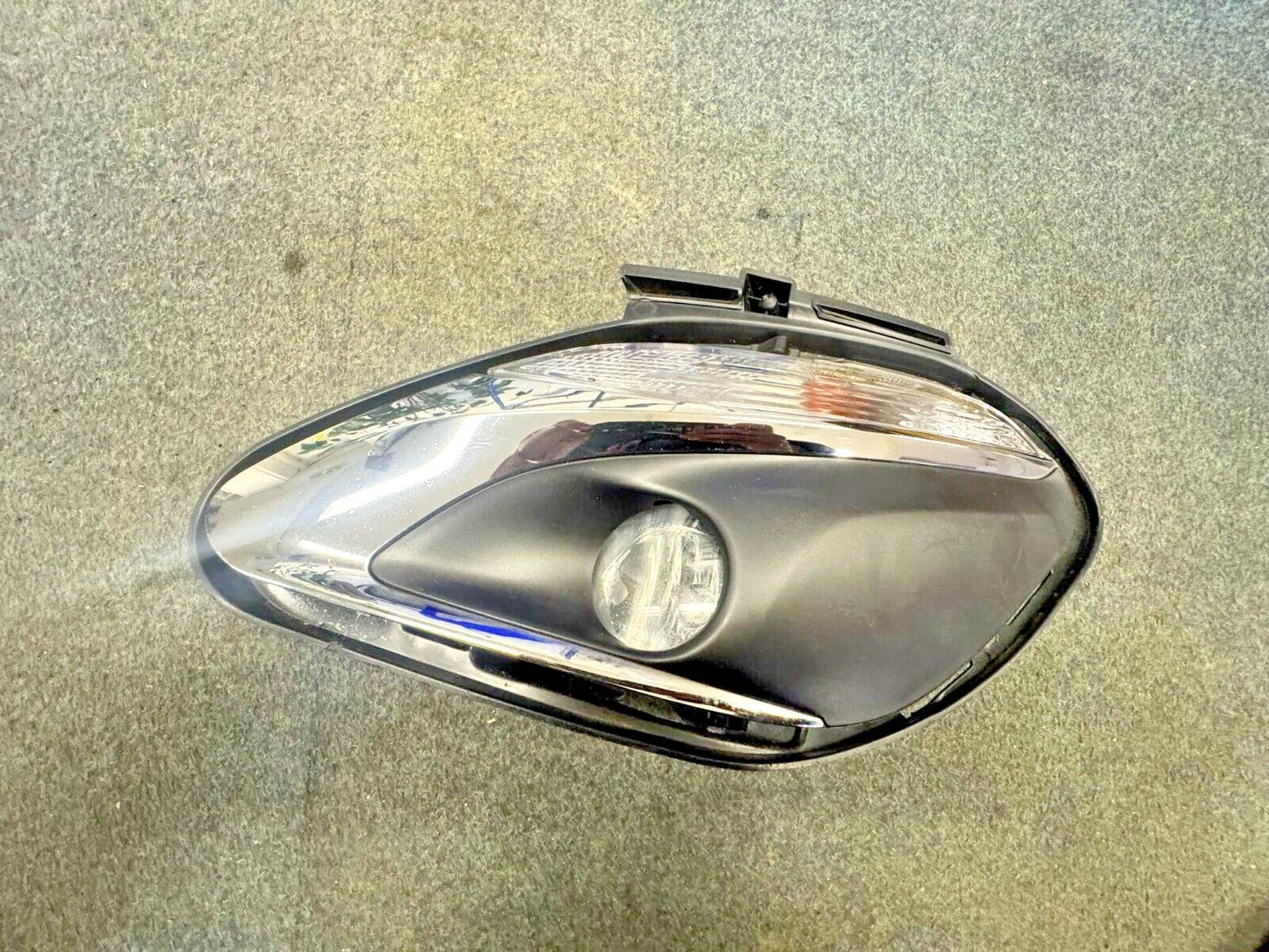 Peugeot 308 13-20 Passenger Front Indicator Headlight 9678039380G