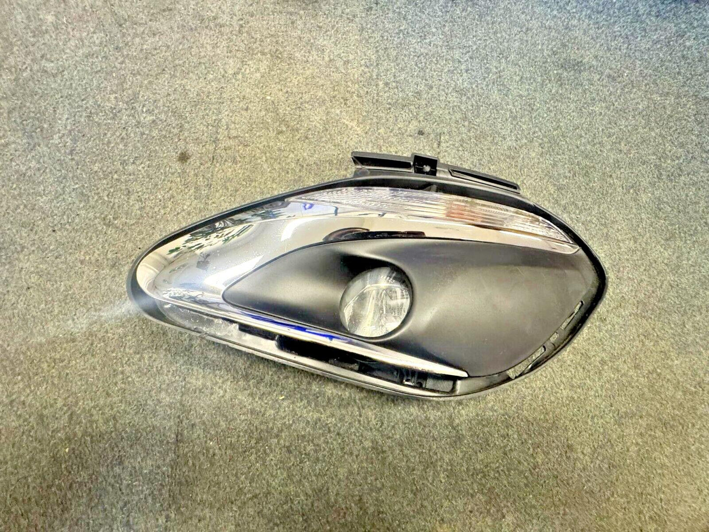 Peugeot 308 13-20 Passenger Front Indicator Headlight 9678039380G