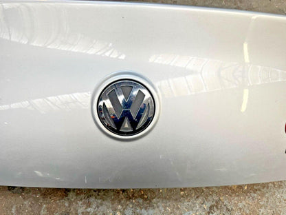 VW Passat B6 Saloon 05-10 Complete Silver Boot lid Tailgate With Lights