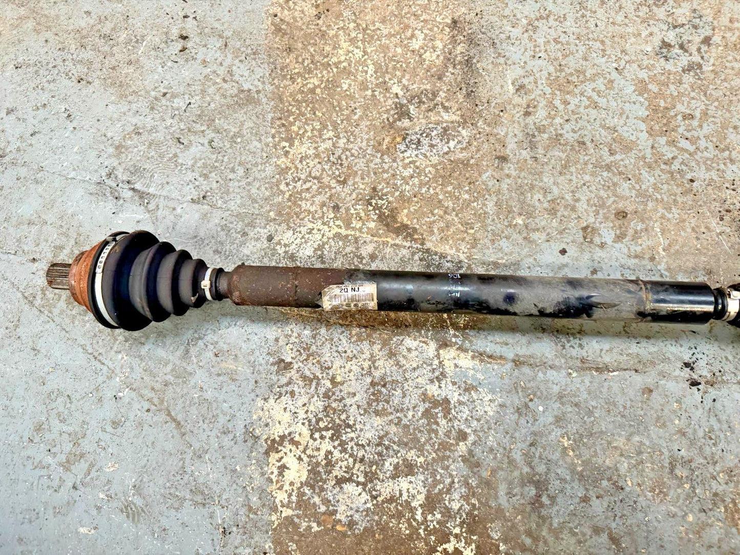 VW Audi Seat Skoda 1.6 2.0 Tdi Manual Driver Side Front Driveshaft 1K0407272QN