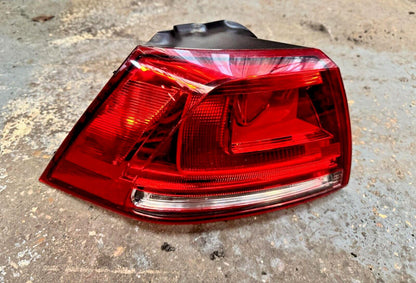 VW Golf Mk7 13-17 Passenger Rear Outer Tailgate Light 5G0945095M