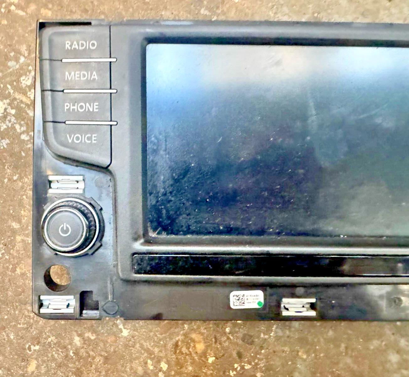 VW Passat Tiguan Golf Touran Sat Nav Multimedia Display Screen 3G0919605D