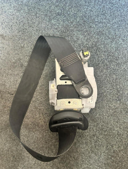 Toyota Avensis 2009-2015 Passenger Front Seat Belt 7P2510-P
