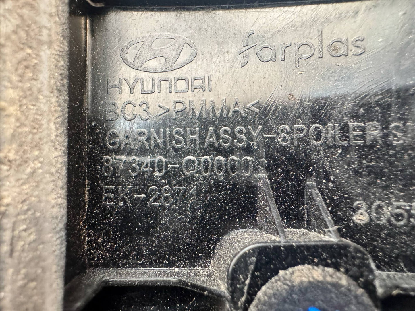 Hyundai I20 MK3 20-24 Rear Glass Trim Set 87340-Q0000 87350-Q0000