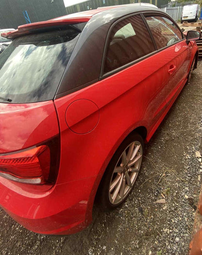 AUD A1 8X 10-18 1.4 CZC 7 SPEED AUTOMATIC IN RED FOR BREAKING