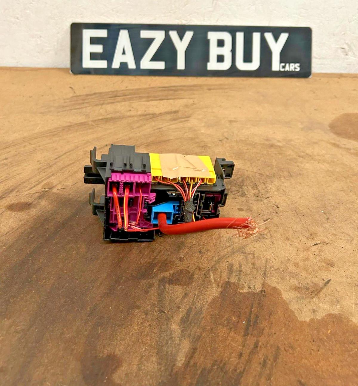 MERCEDES C GLC CLASS COMPLETE FUSE BOX A0009828023